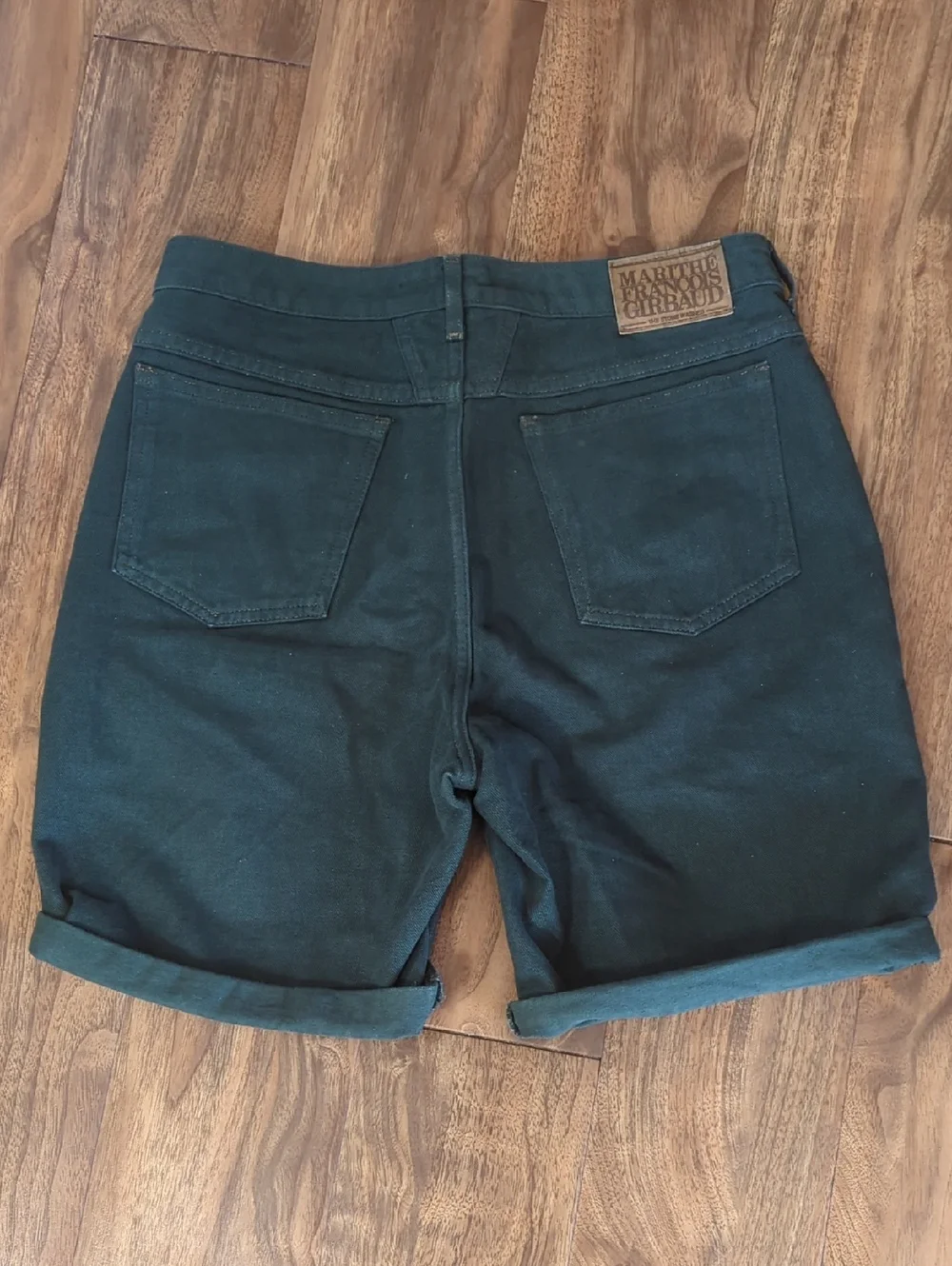 Marithe Francois Girbaud Green Vintage Roll-Cuff Women's Bermuda Shorts
